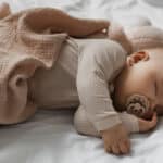 Terapia płaskiej główki niemowlaka